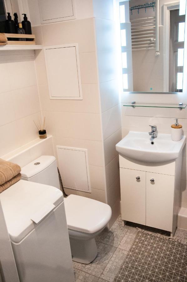 Apartament "Klimatycznie" - Przytulny, 4-Osobowy, Jelenia Gora, Cieplice Exteriér fotografie